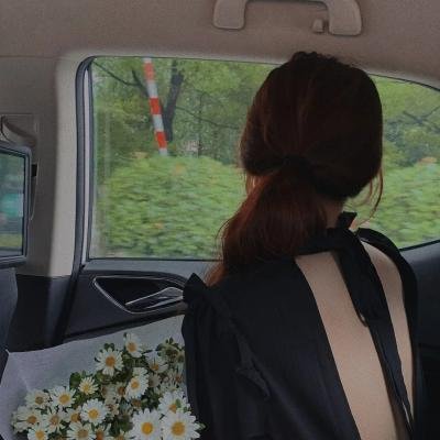 我在荒年收古董